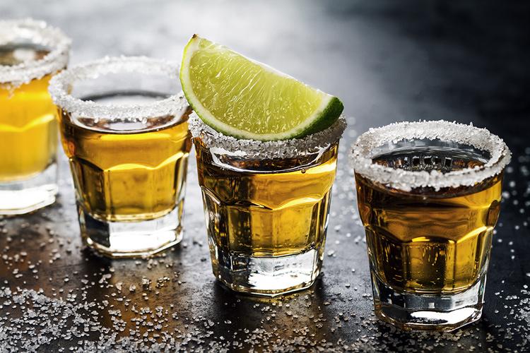 Cachaça bate recorde de exportações em valor com apoio da ApexBrasil e do IBRAC